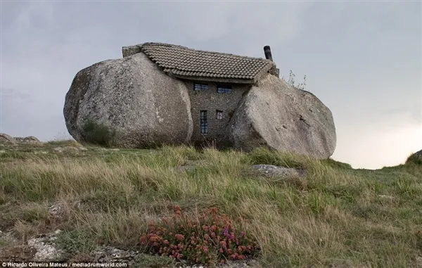 美呆葡萄牙石头屋好想住一晚