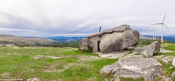 美呆葡萄牙石头屋好想住一晚