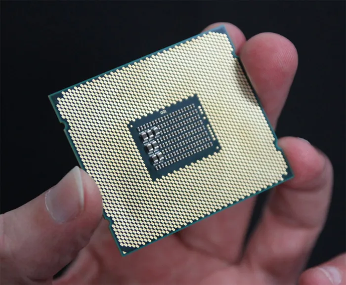 比AMD还少四核，Intel28核Skylake-EP处理器曝光