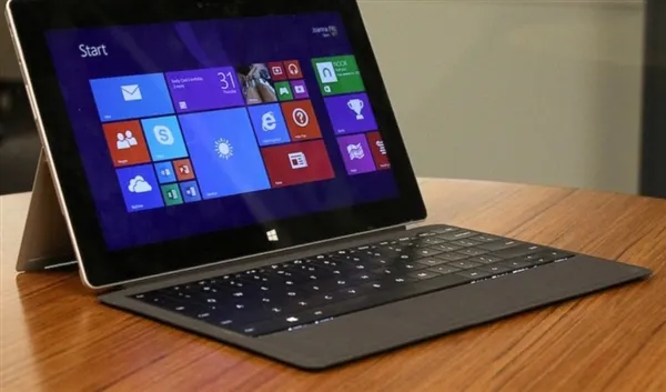 微软Surface满意度压制iPad/安卓平板：生产力王道