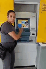 ATM机上那些丧心病狂的摄像头 一定要当心