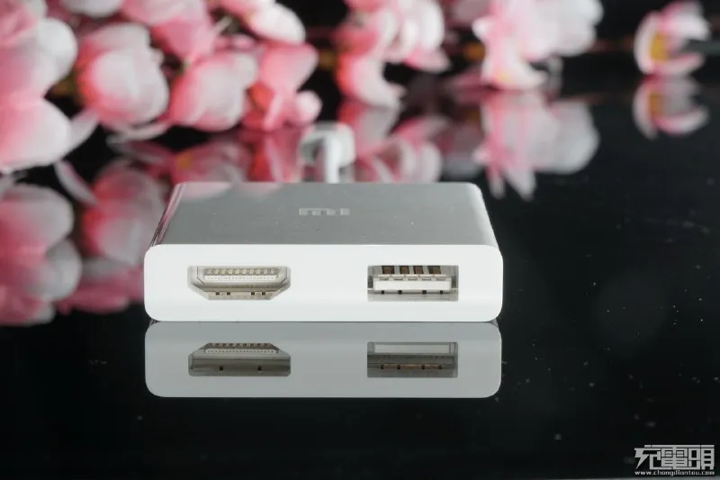 小米USB-C至HDMI多功能转接器ZJQ01TM拆解