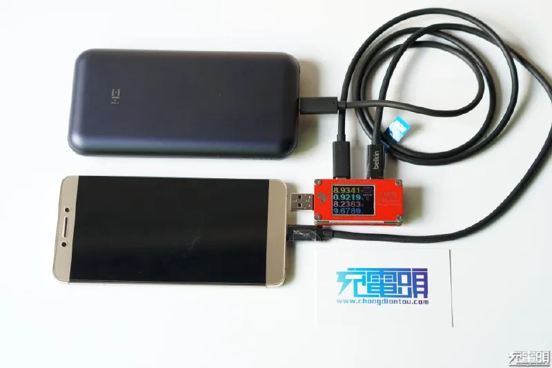 ZMI 10号USB PD移动电源拆解与评测