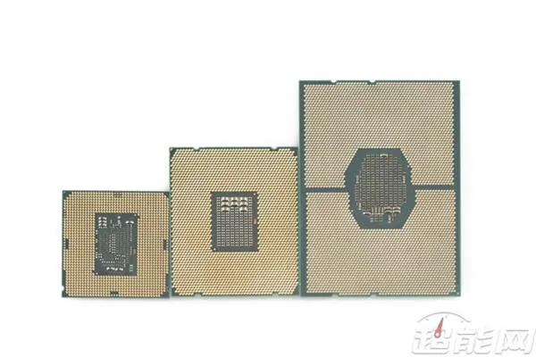 10核心i9很强 但在双路52核心Xeon面前就是渣渣