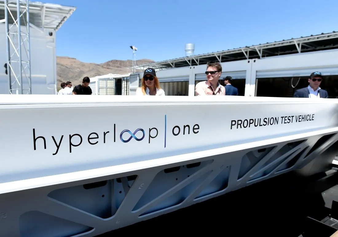 超级高铁Hyperloop One建成测试轨道 研究在美开通路线