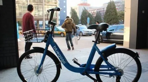 小蓝单车回应北京共享单车规范 呼吁回收部分车辆