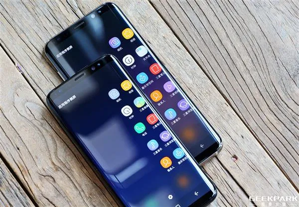 三星Galaxy S8/S8+图赏：不只有让人中毒的全视曲面屏