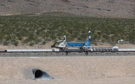 一堆Hyperloop客舱设计曝光 但路看上去还很长