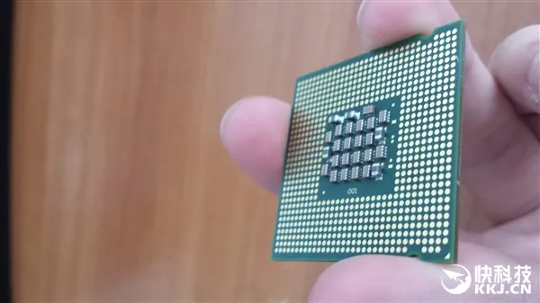 亚马逊AMD Ryzen处理器被疯狂掉包：竟然给换成Intel