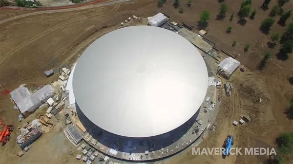 4K航拍！苹果“飞碟”总部Apple Park：乔布斯遗作