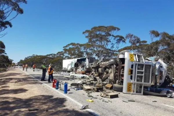 全球十大死亡公路：看到中国的三条泪奔了