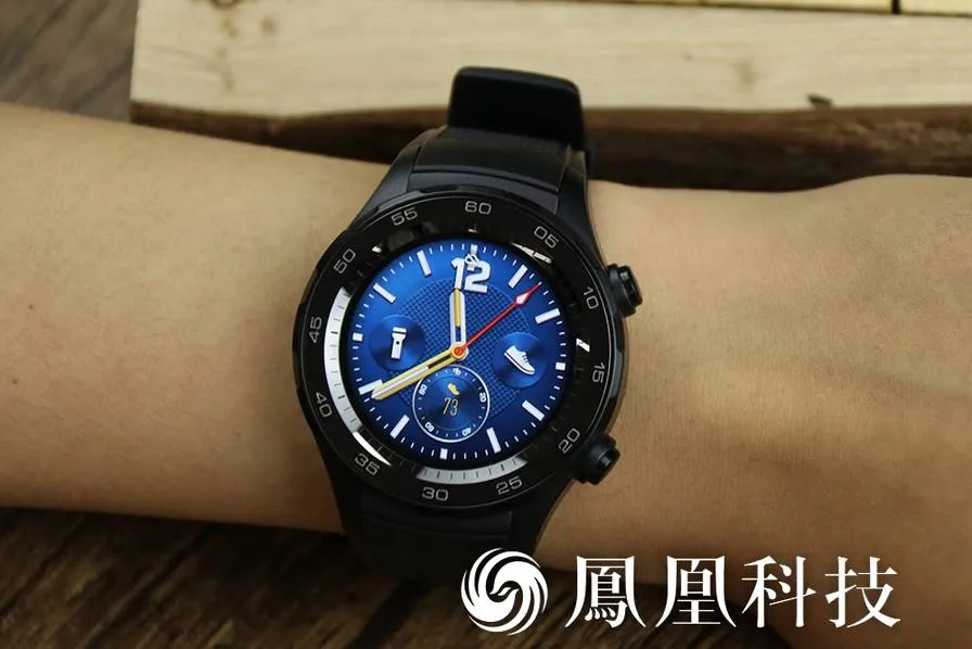 HUWEI WATCH 2体验：贴身运动伴侣 不再依赖手机