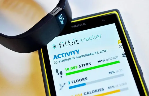 Fitbit股价持续低迷 智能穿戴青睐专业医疗