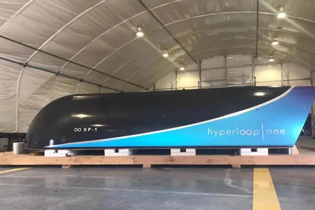 超级高铁Hyperloop One首次进行全真空测试