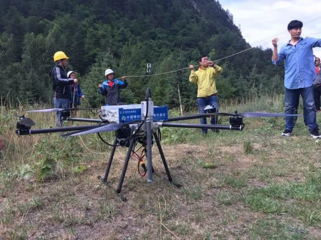 中移动高空基站首升震区 可同时为1200部手机提供服务