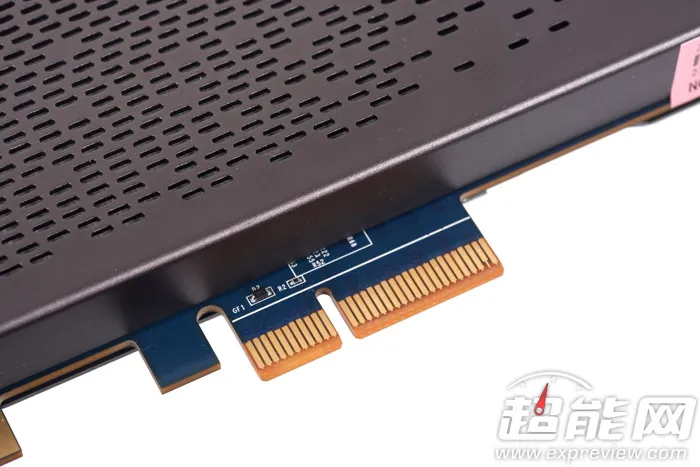 群联NVMe方案，索泰SONIX PCIE 480GB实物图赏 