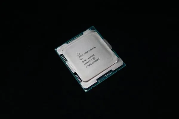 开启酷睿新时代 英特尔Core i9-7900X处理器性能测试