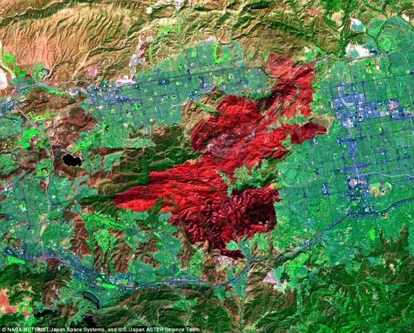 太空看地球 NASA近三百万张照片大放送