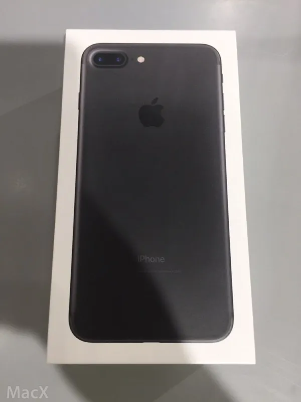 [图]iPhone 7 Plus国行开箱一览：磨砂黑也很帅