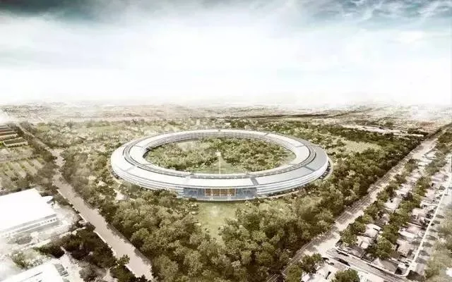 科技公司总部大楼：苹果造“飞船”谷歌搭“帐篷”，微信自带“大平台”…