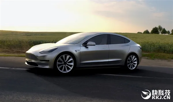 24万起售！特斯拉Model 3参数公布：续航350km/百公里加速不到6秒