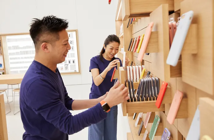 台湾第一家Apple Store今天开业，“有闲来坐”