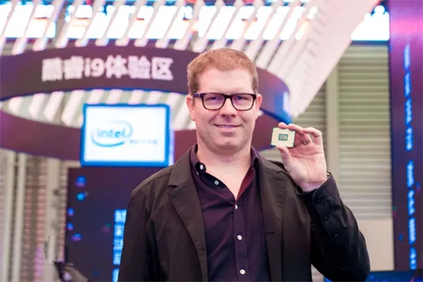 首款桌面18核！Intel i9-7980XE上市时间曝光：每秒亿万次