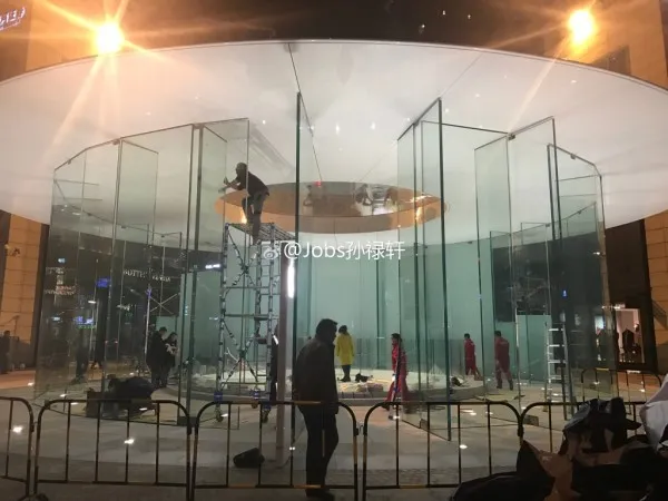 [图]昆明首家Apple Store露真容：你来评价一下