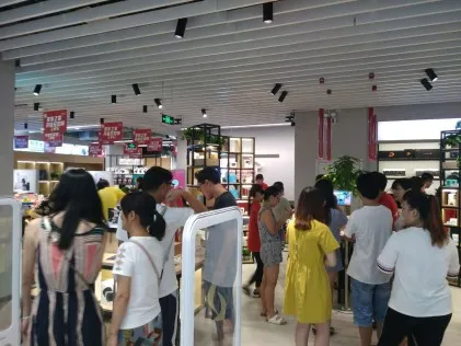 京东宣布年内开设300余家零售体验店