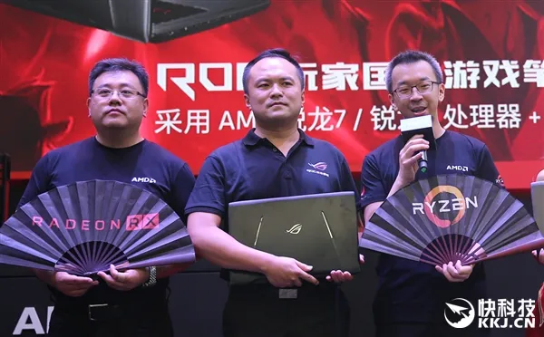 华硕发布全球首款8核笔记本ROG Strix S7zc：AMD Ryzen 7 1700搭档RX 580