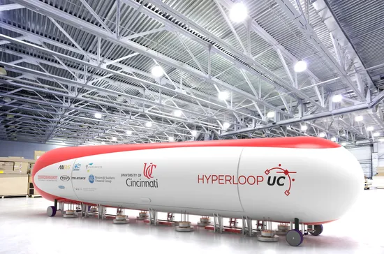 一堆Hyperloop客舱设计曝光 但路看上去还很长