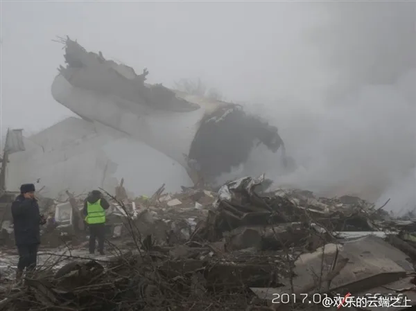 土耳其航空波音747发生坠毁