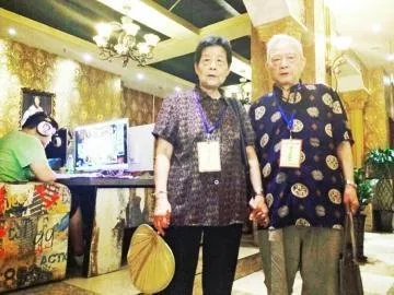 8旬老夫妻“蹲守”网吧6年，只为防止未成年人上