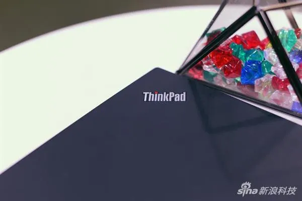 2017款ThinkPad X1 Carbon评测：还是熟悉的味道