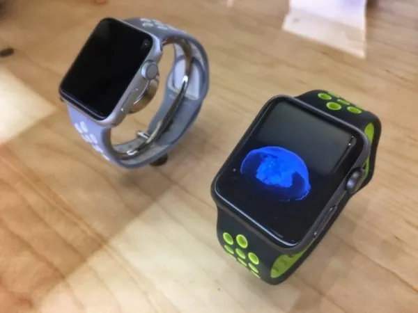 苹果员工: Apple Watch Series 2已供不应求