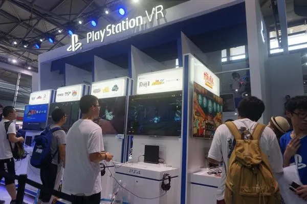 ChinaJoy 2017：大长腿、游戏、VR……你想看的都在这