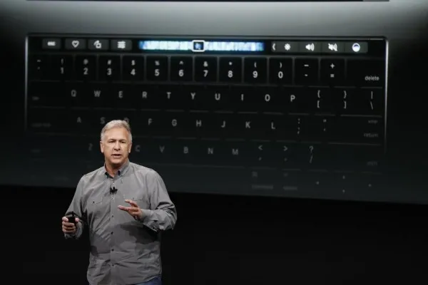 Phil Schiller 专访: 2016 款 MacBook Pro 开发访谈