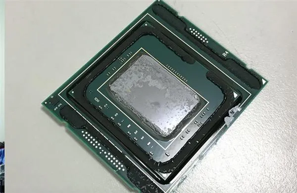 Intel Core i9为啥“偷工减料”？这个锅甩给AMD