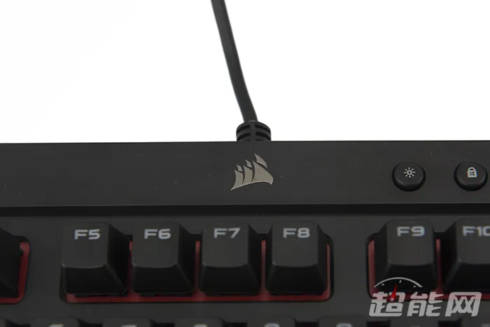 美商海盗船K63机械键盘评测：轻量化的游戏利器