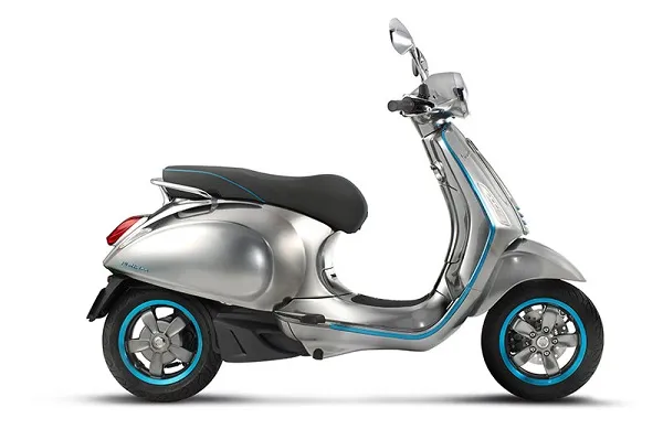 Piaggio将在米兰摩托展上推出首款电动踏板车Vespa Elettrica