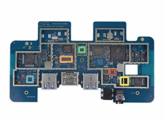 外媒发布HTC Vive头显拆解 来一探究竟