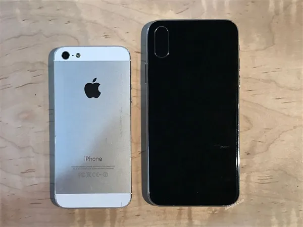 iPhone 8机模360度曝光！有扔掉iPhone 7 Plus的冲动