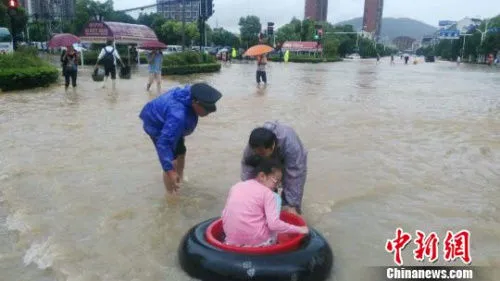 武汉局部小时降雨量达89毫米 超过30年一遇标准