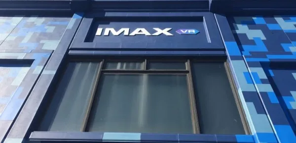 7块钱1分钟：带你逛全球第一家IMAX VR体验店