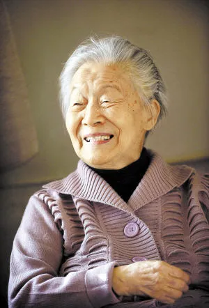 105岁杨绛先生逝世 网友：世间再无女人可被称为先生