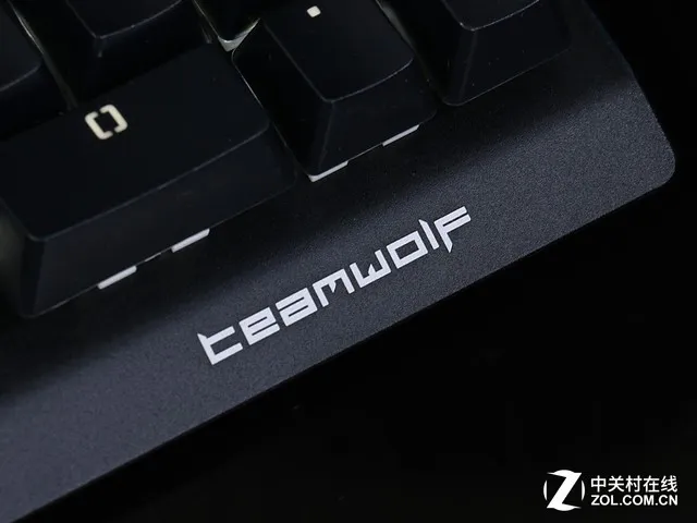 狼派X09暗影机械键盘评测：性能良好，游戏舒适