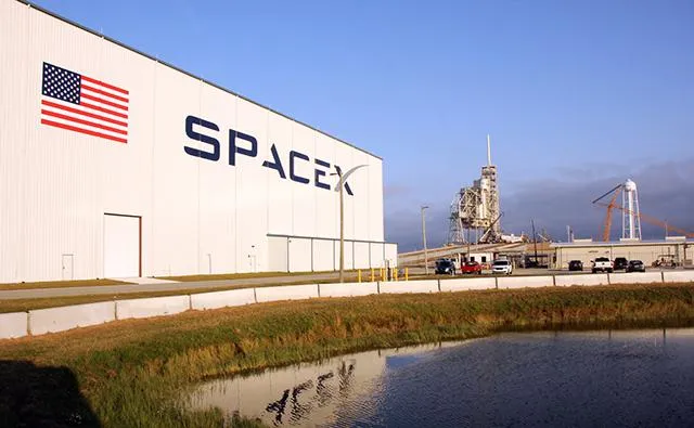 SpaceX今年两至三周进行一次发射的计划落空 仍在等待发射许可