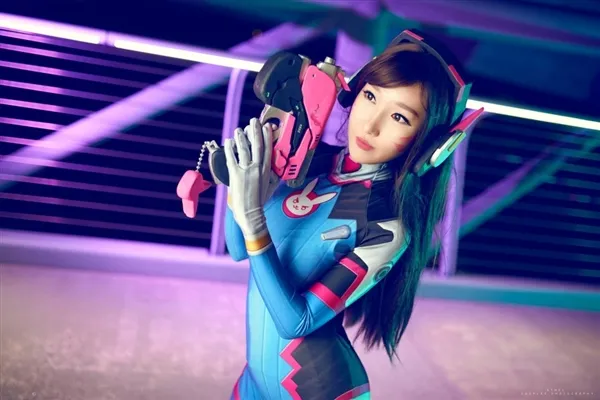 韩国天然美女COS屁股第一女神D.VA：惹人疼爱