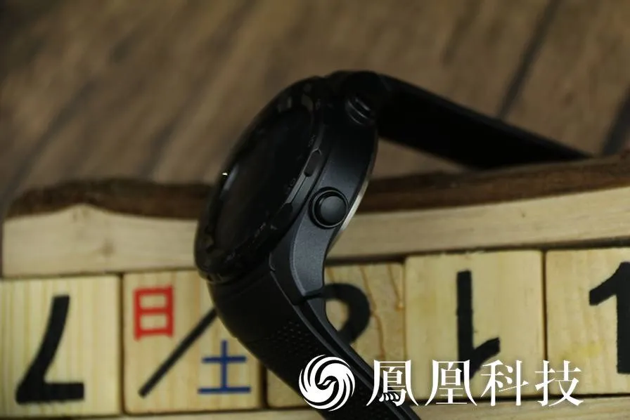 HUWEI WATCH 2体验：贴身运动伴侣 不再依赖手机