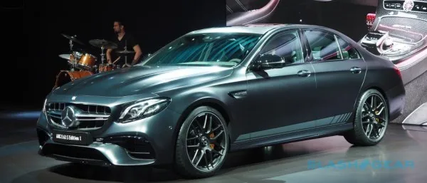 路面喷气机：奔驰AMG新E 63 S 4MATIC+正式发布